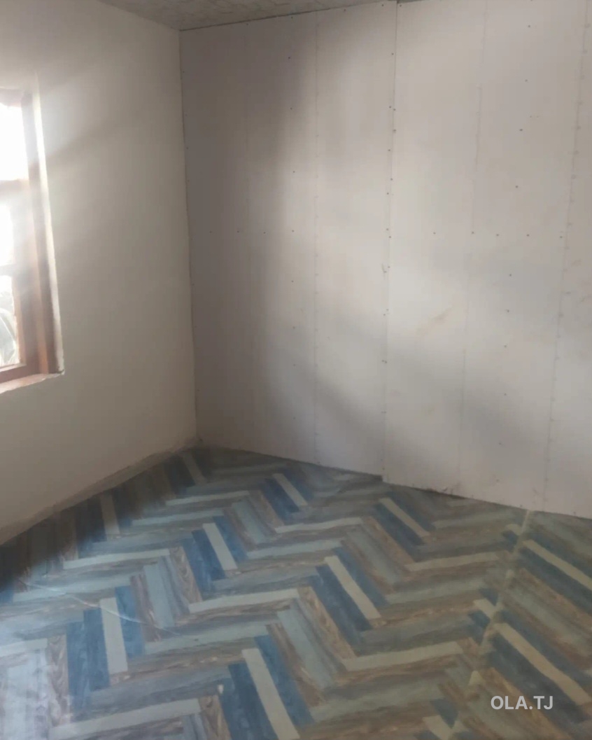 Комната в 1 комнатной квартире, 1/,