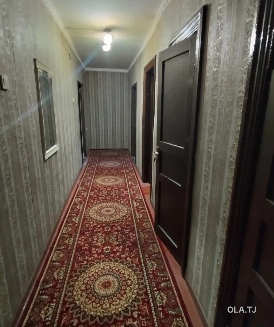 2 комнатная квартира,  этаж,