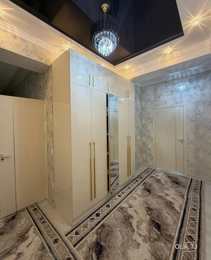 2 комнатная квартира, 12 этаж, 84 м²