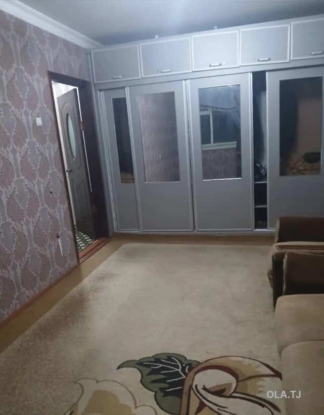 Комната в 2 комнатной квартире, 4/,