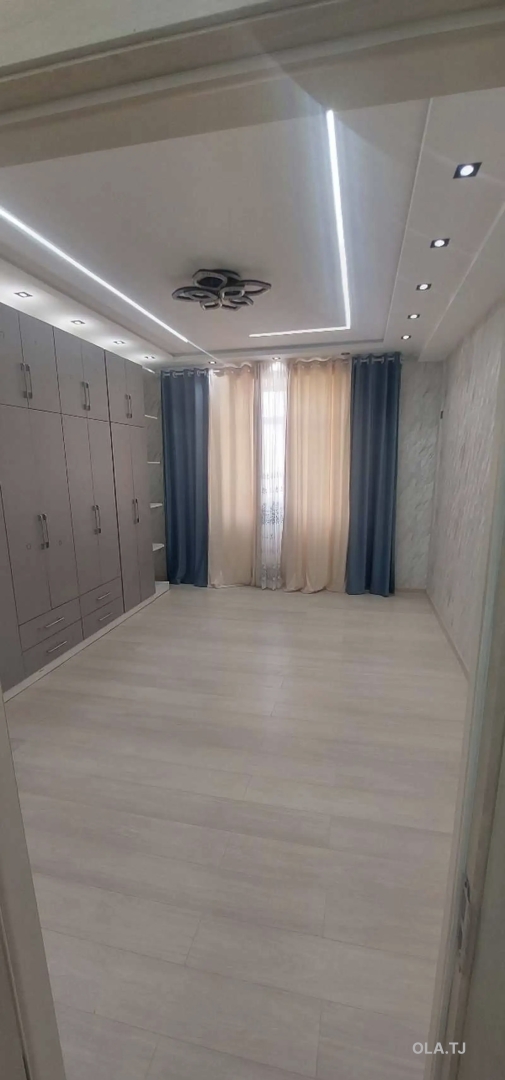 3 комнатная квартира, 7 этаж, 75 м²