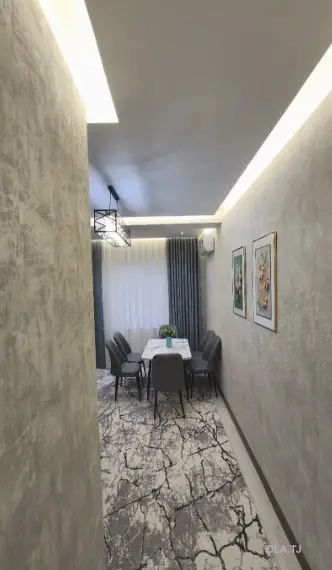 3 комнатная квартира, 8 этаж, 90 м²