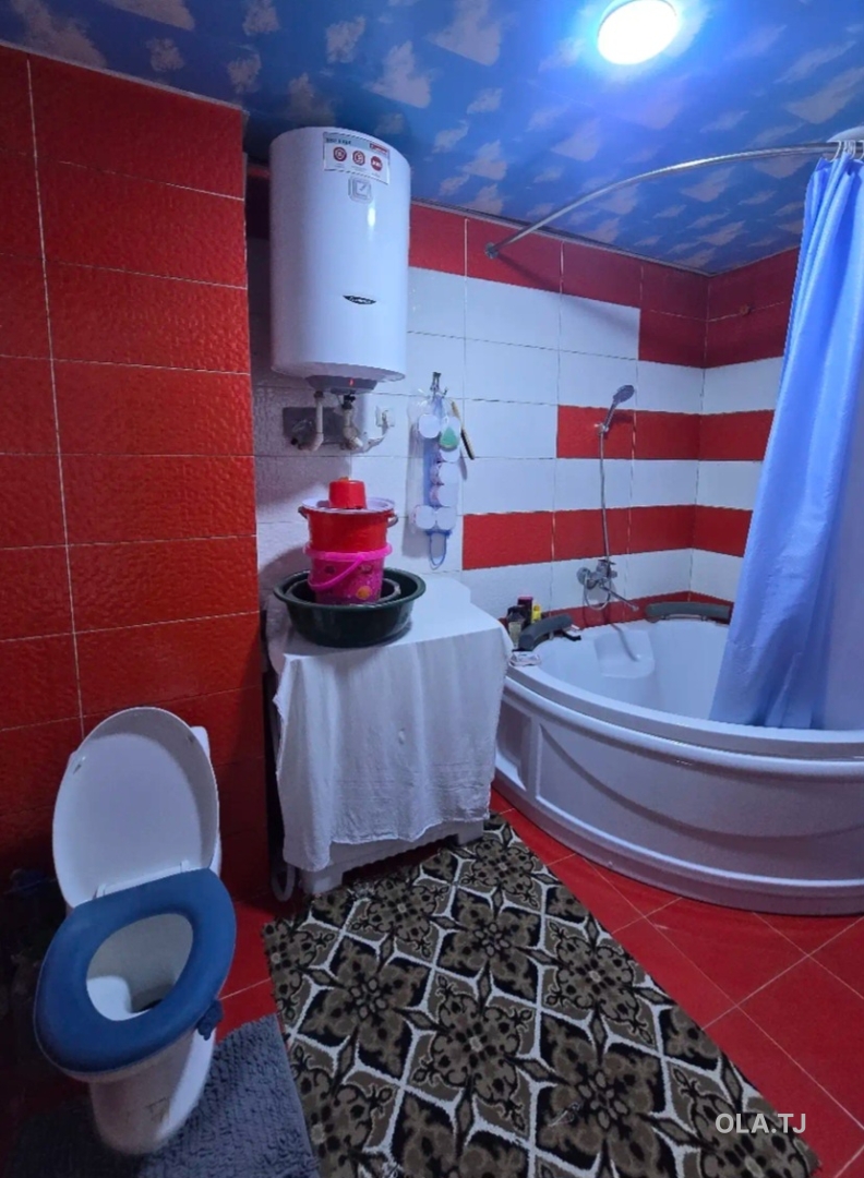 2 комнатная квартира, Цокольный этаж, 80 м²