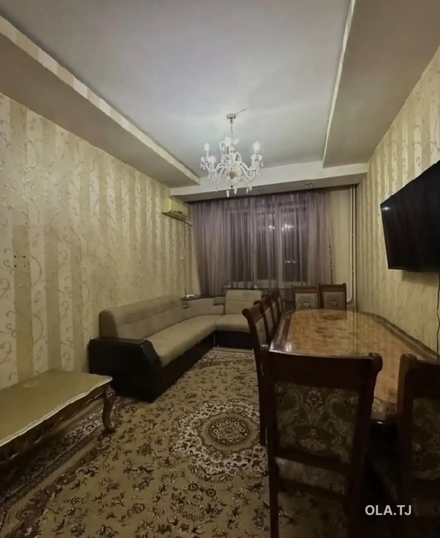 3 комнатная квартира, 6 этаж, 106 м²