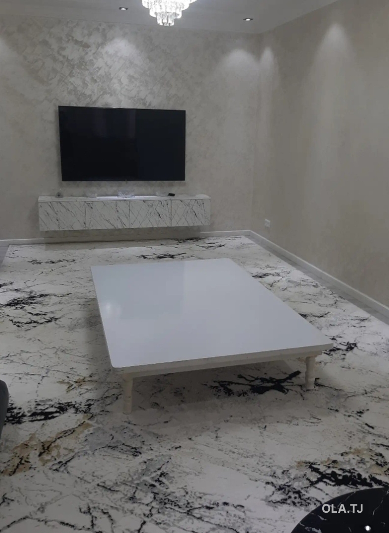 4 комнатная квартира, 2, 147 м²