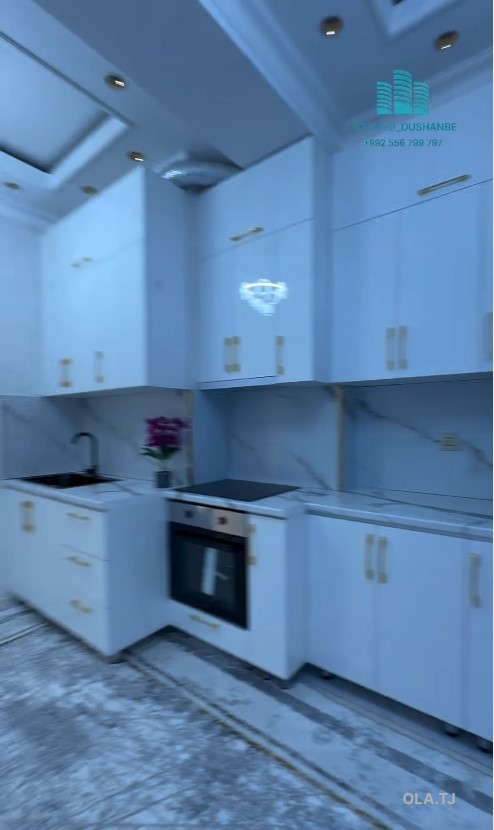 3 комнатная квартира, 7 этаж, 90 м²