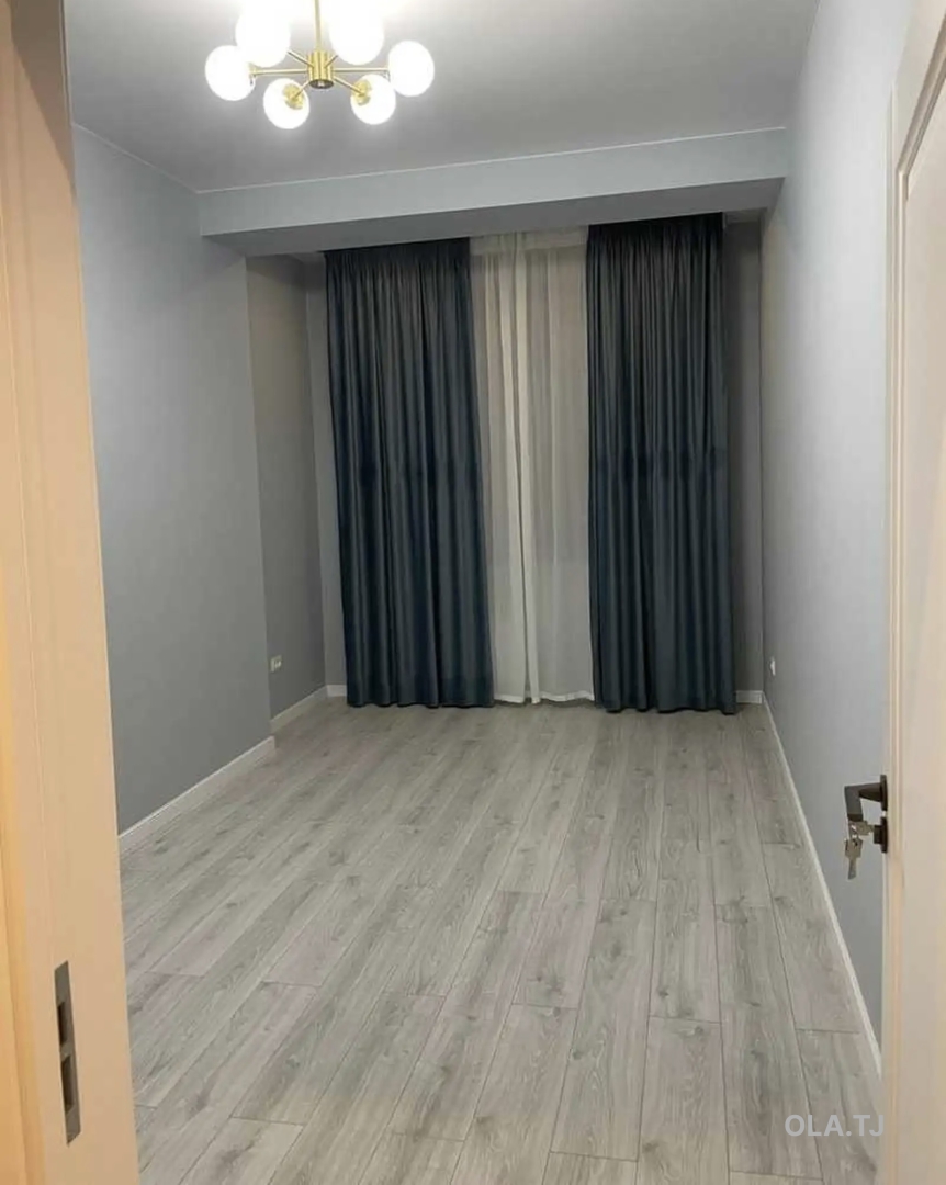 3 комнатная квартира, 14 этаж, 84 м²
