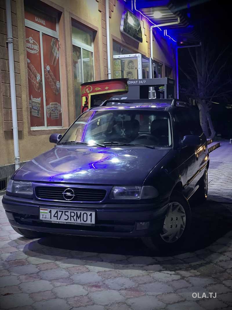 Opel Astra F,  1997