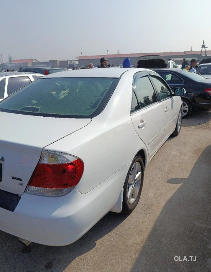 Toyota Camry,  2005