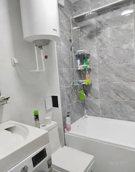 3 комнатная квартира, Цокольный этаж, 54 м²