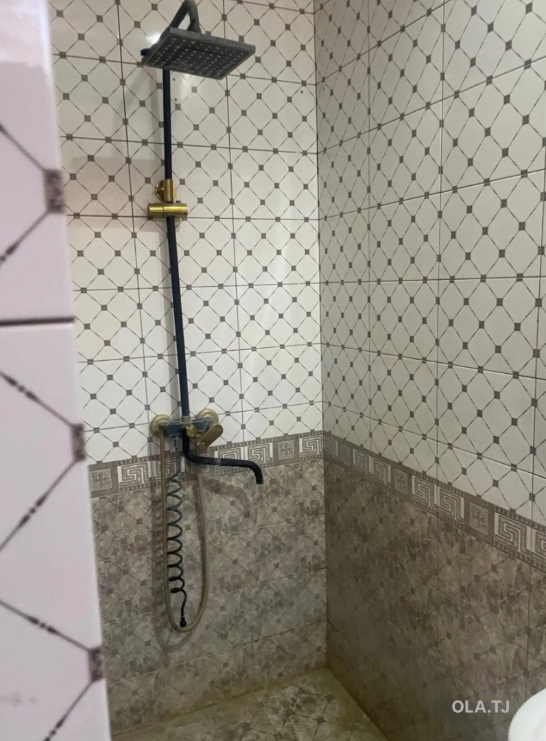 5 комнатная квартира, 2 этаж, 100 м²