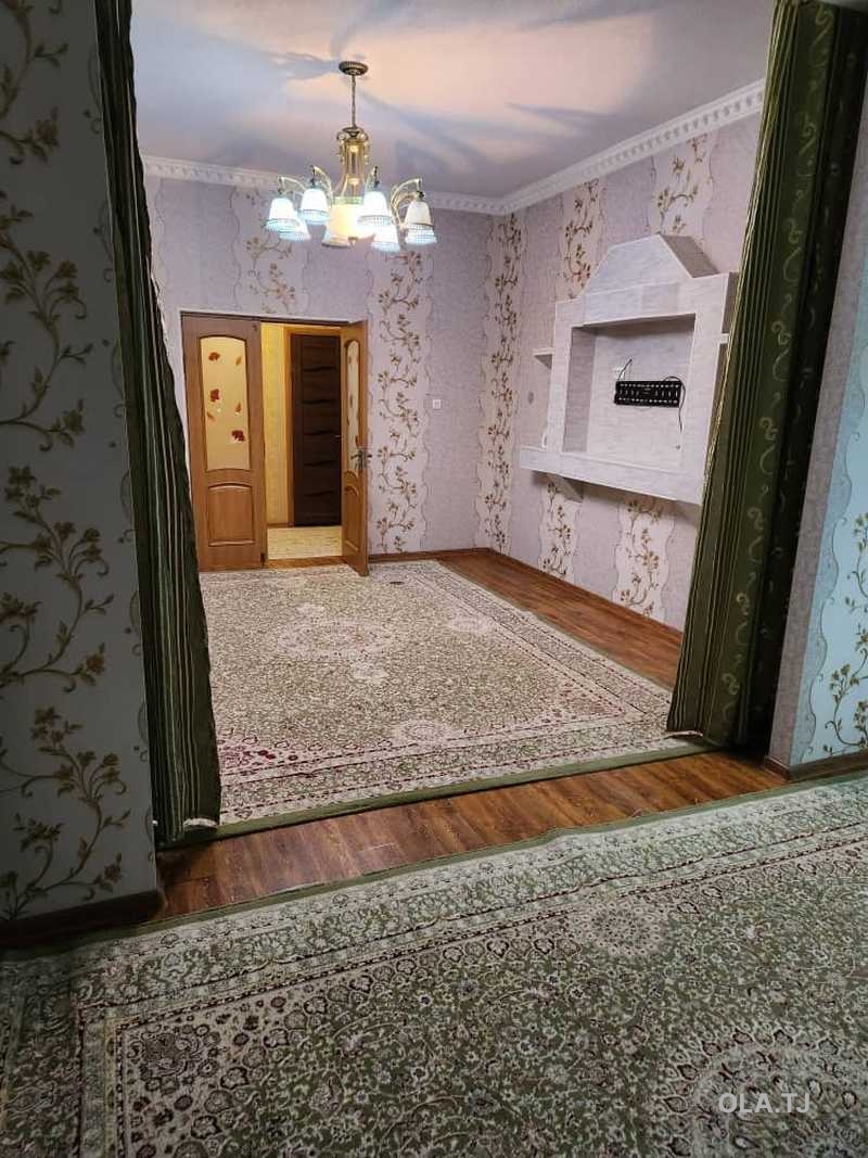 3 комнатная квартира, 2 этаж, 92 м²
