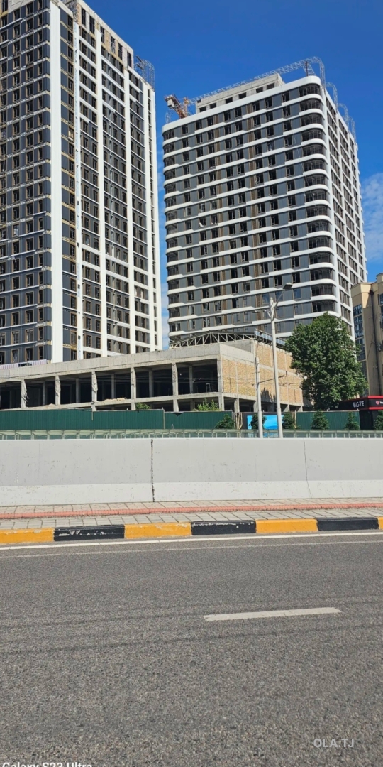 3 комнатная квартира, 22 этаж, 156 м²