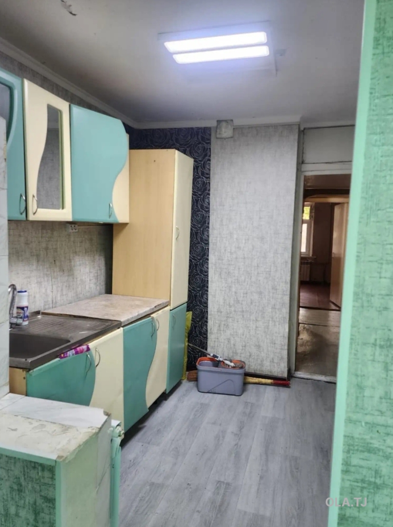 3 комнатная квартира, 1 этаж, 65 м²
