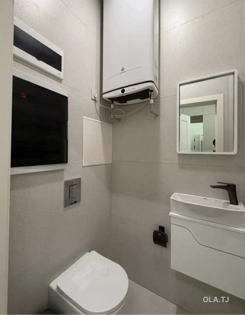 3 комнатная квартира, 9 этаж, 105 м²
