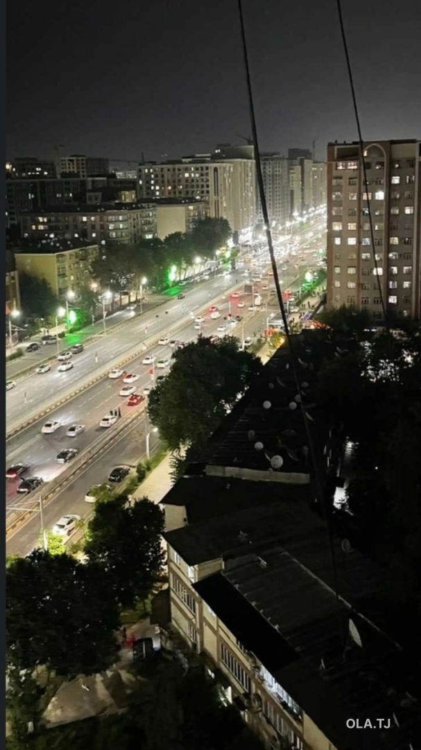 4 комнатная квартира, 10 этаж, 200 м²