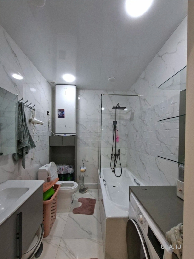 3 комнатная квартира, 16 этаж, 108 м²