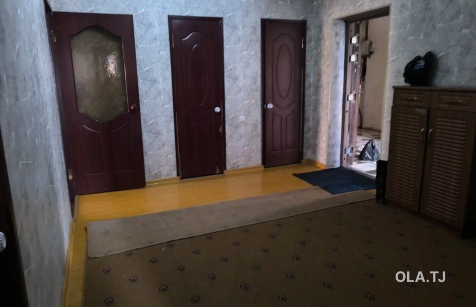 3 комнатная квартира, 2 этаж, 103 м²