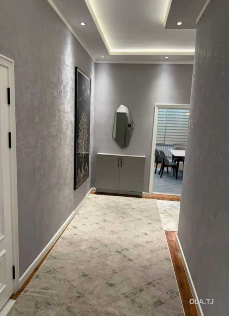 3 комнатная квартира, 3 этаж, 103 м²