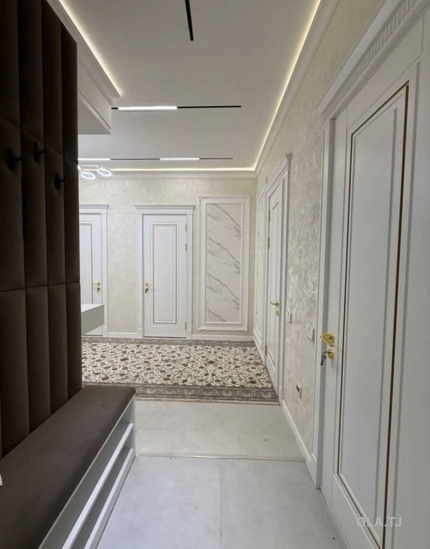 3 комнатная квартира, 10 этаж, 120 м²