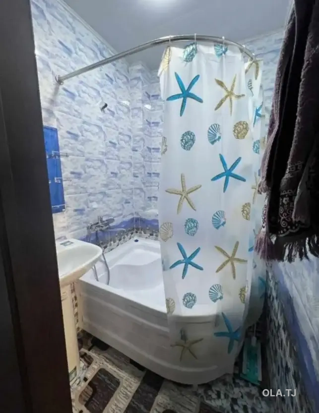 3 комнатная квартира,  этаж, 84 м²
