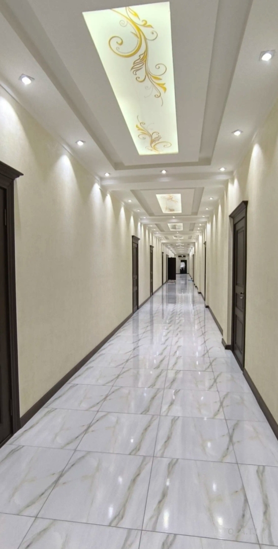 Здание, 2500м², Сино, Политехникум