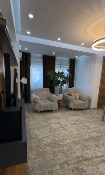 3 комнатная квартира, 9 этаж, 100 м²