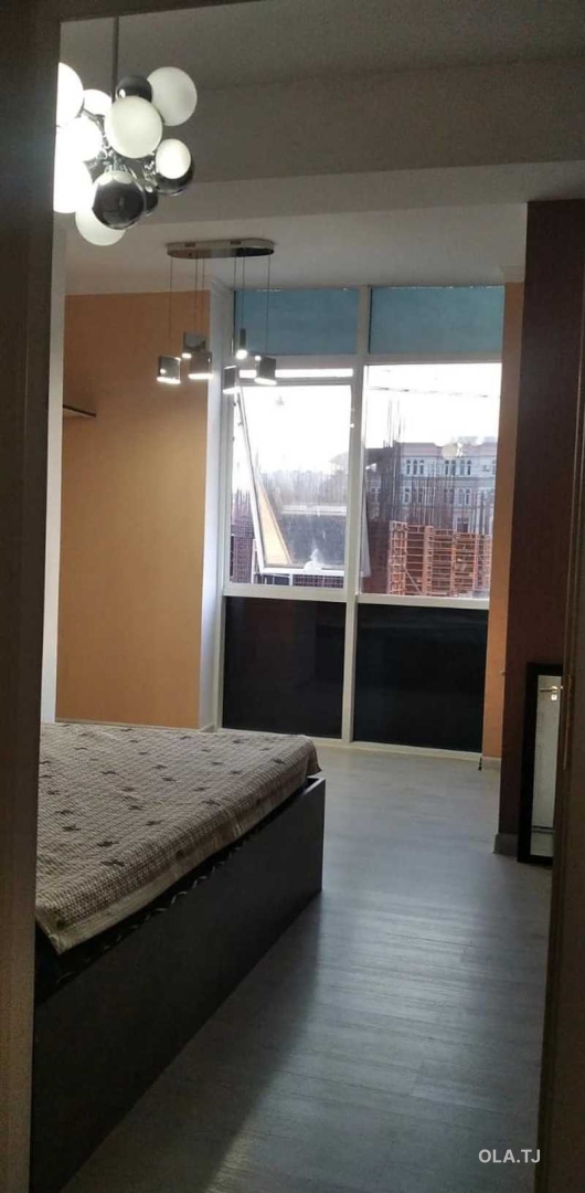 3 комнатная квартира, 6 этаж, 90 м²
