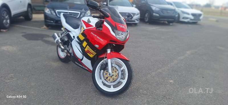 Мотоцикл Honda CBR, 2006