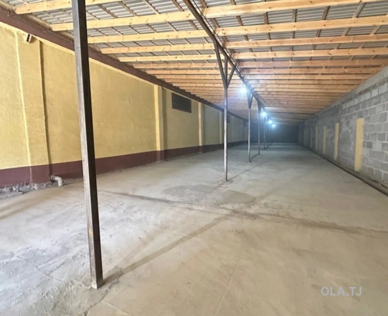 Склад на продажу, 400 м²