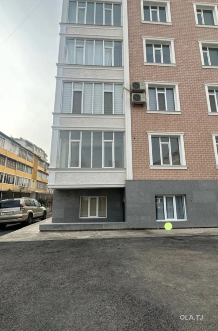 1 комнатная квартира, Цокольный этаж, 48 м²