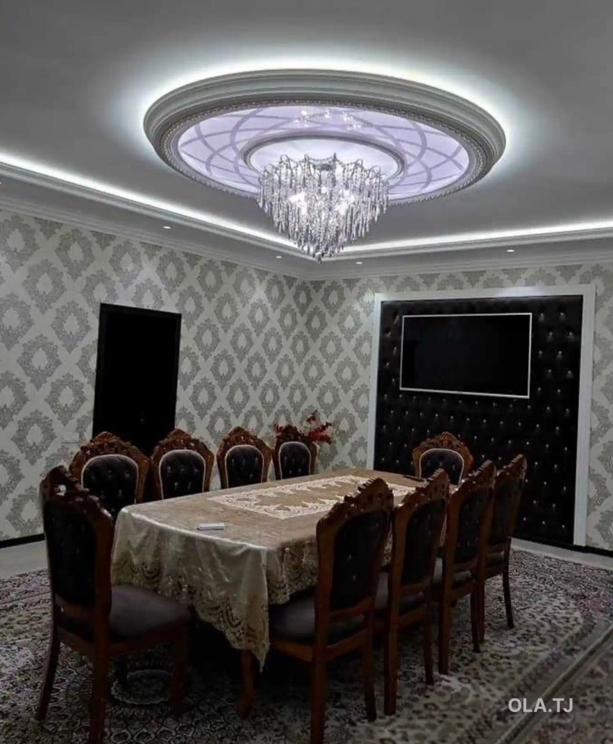 6 комнатная квартира, 2 этаж, 200 м²