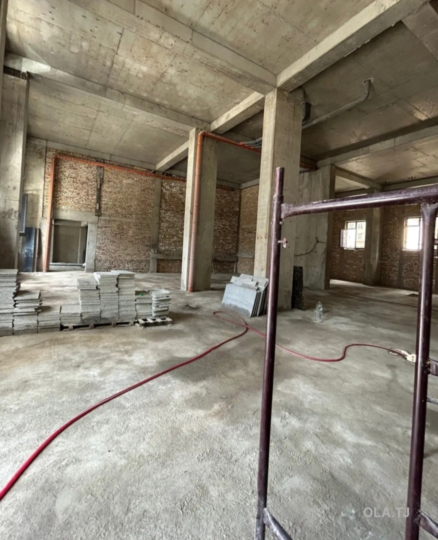 Помещение под свободное назначение, 260м², Шохмансур Оперка