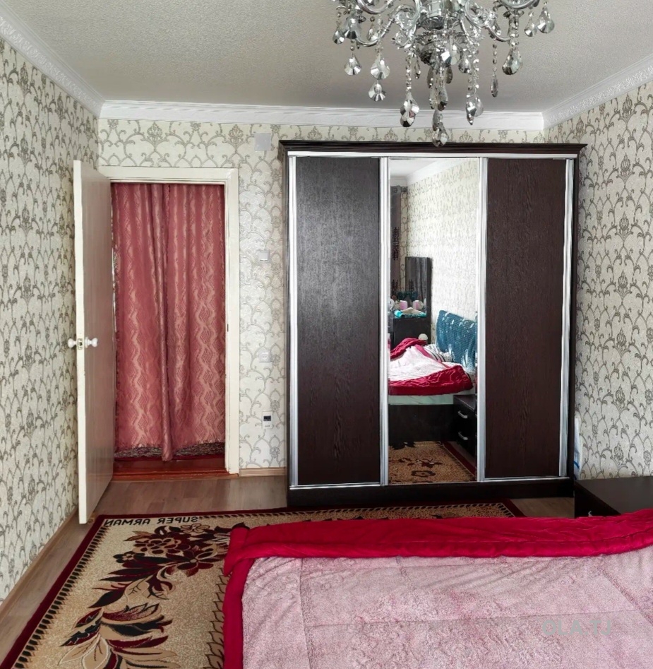 4 комнатная квартира, 4, 100 м²