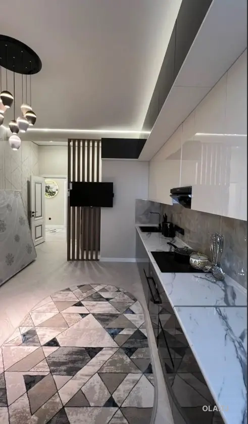 2 комнатная квартира, 13 этаж, 75 м²
