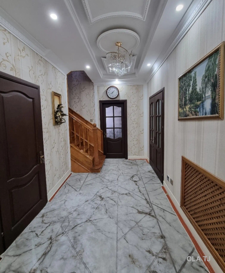 Дом (хавли), 8 комнат,
