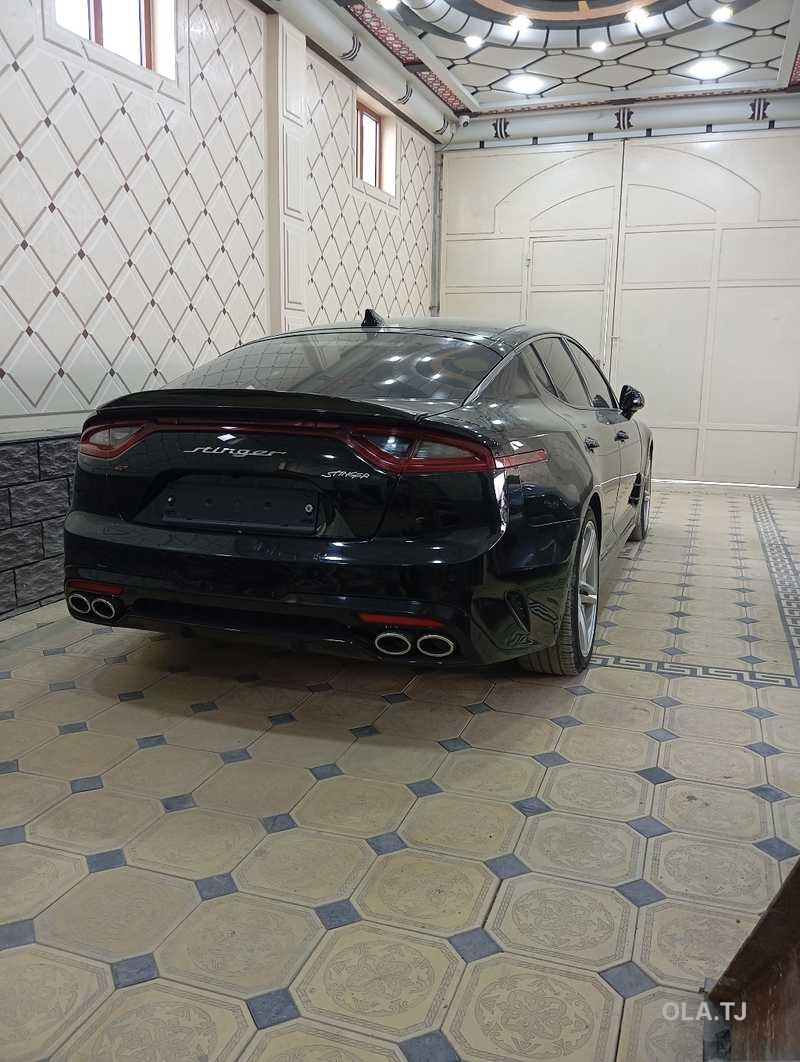 Kia Stinger,  2019