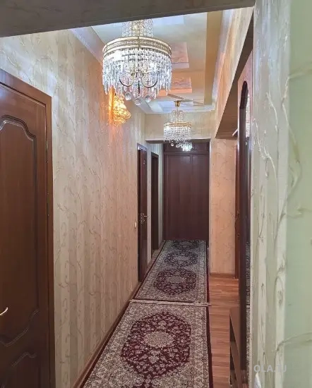 4 комнатная квартира, 3, 100 м²