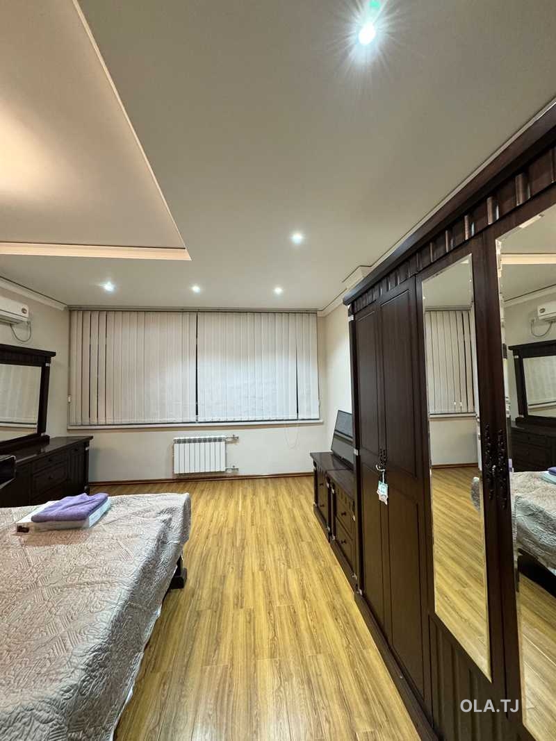 2 комнатная квартира, 8 этаж, 106 м²