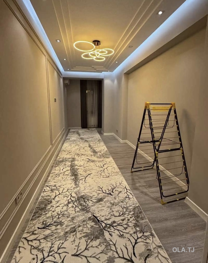 3 комнатная квартира, 18 этаж, 110 м²