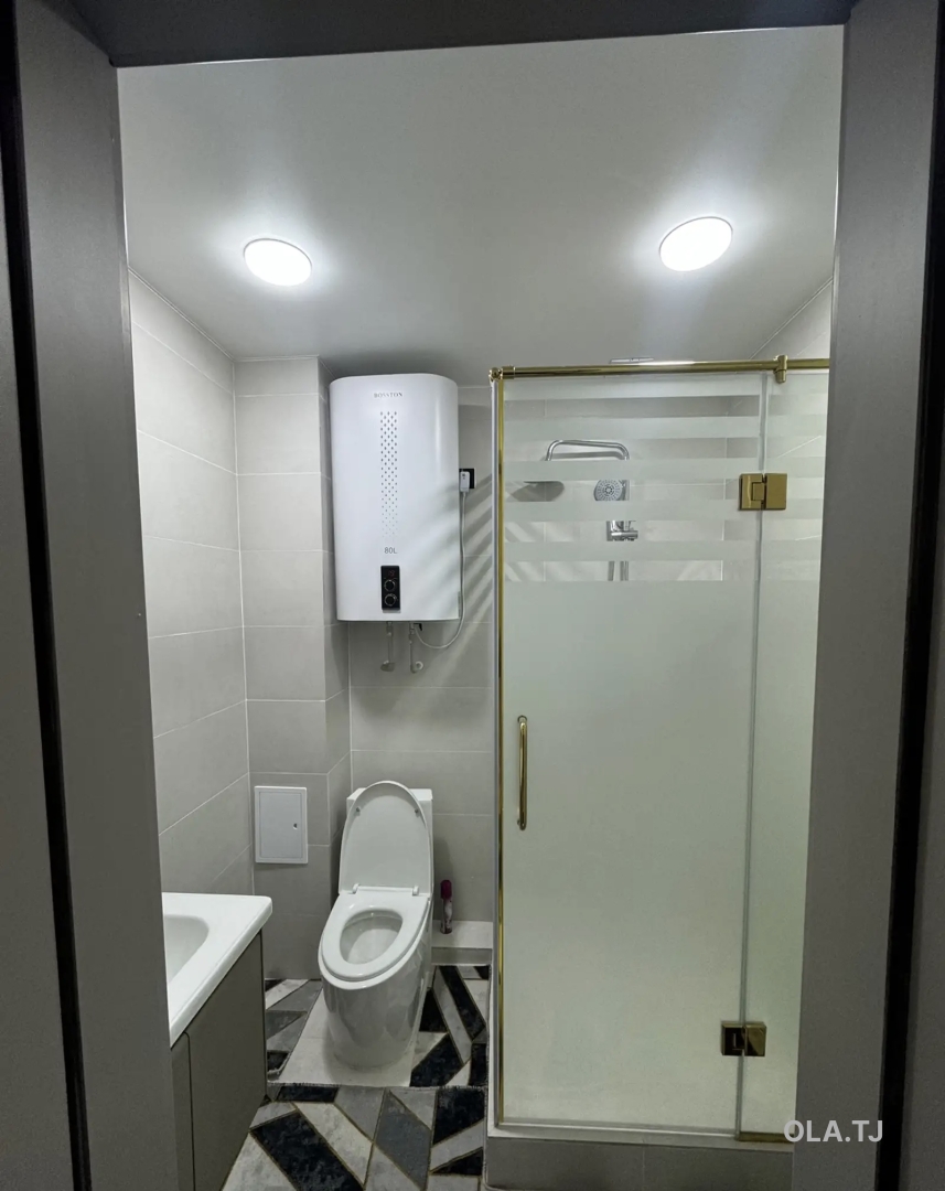 3 комнатная квартира, 6 этаж, 110 м²
