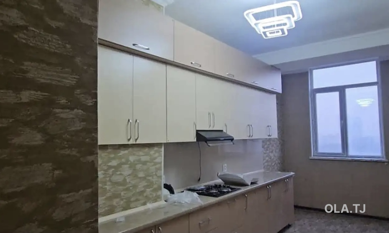 3 комнатная квартира, 14 этаж, 80 м²
