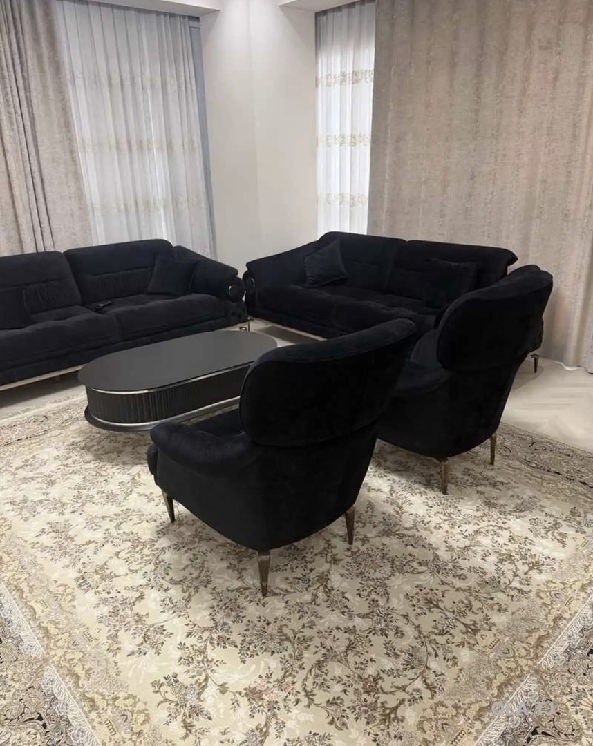 5 комнатная квартира, 4 этаж, 220 м²