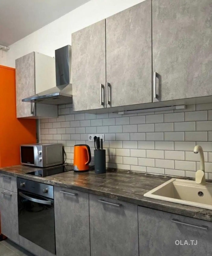 2 комнатная квартира, 2 этаж, 60 м²