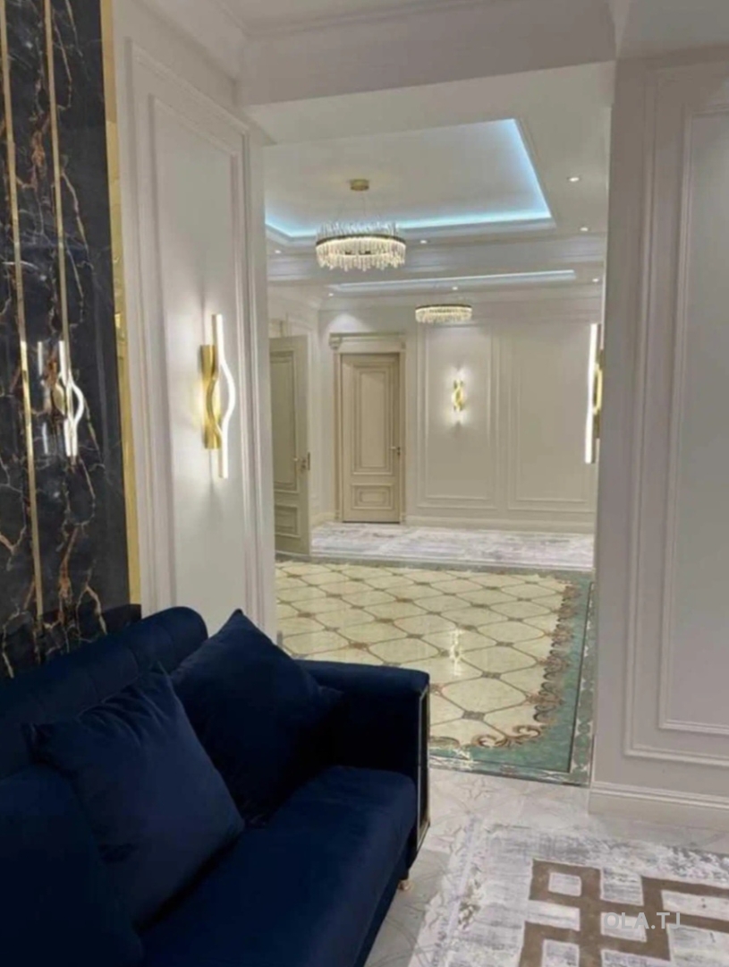 6 комнатная квартира, 5 этаж, 255 м²