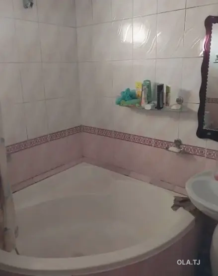 3 комнатная квартира, 2 этаж, 73 м²