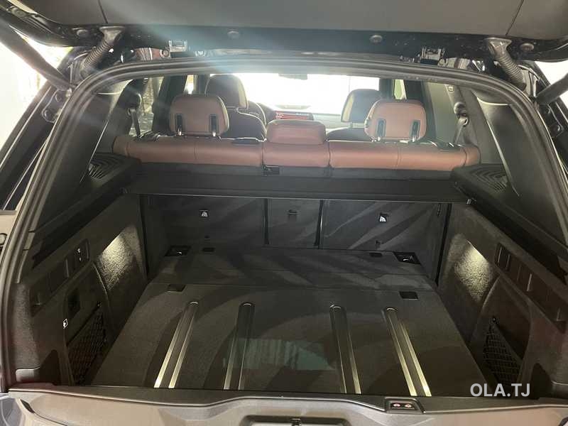 BMW X5,  2021