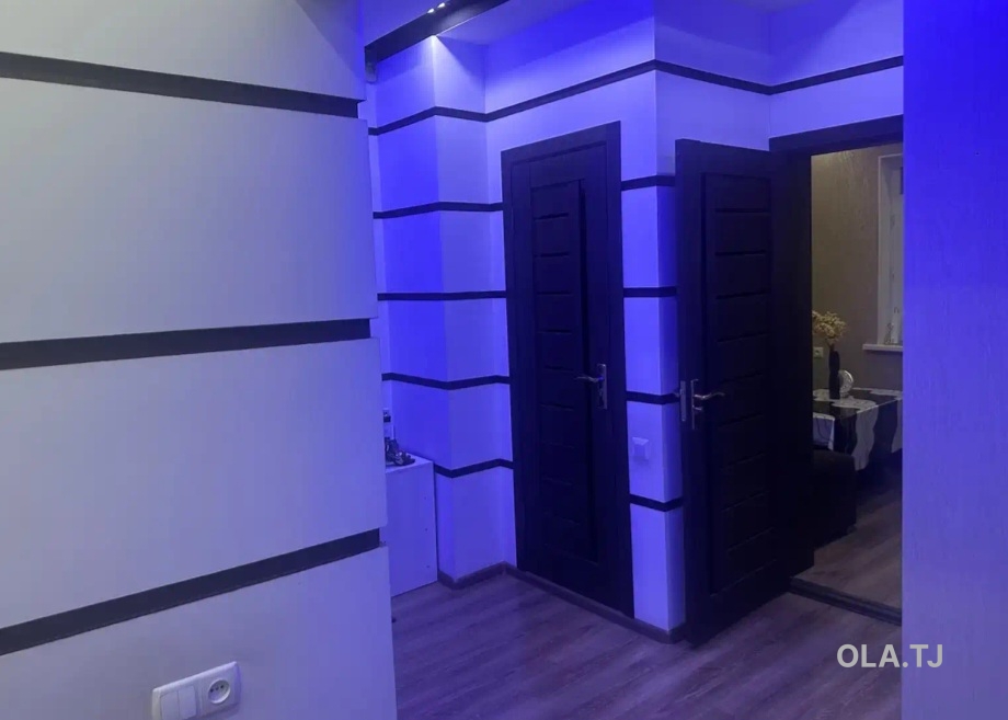 3 комнатная квартира, 4 этаж, 77 м²