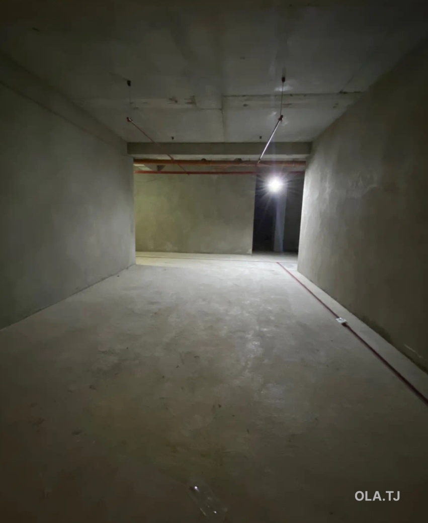 Помещение под магазин / салон, 228м², Пеши Роддоми 2, Ру ба руи мактаби 20