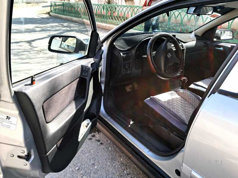 Opel Astra G,  2001